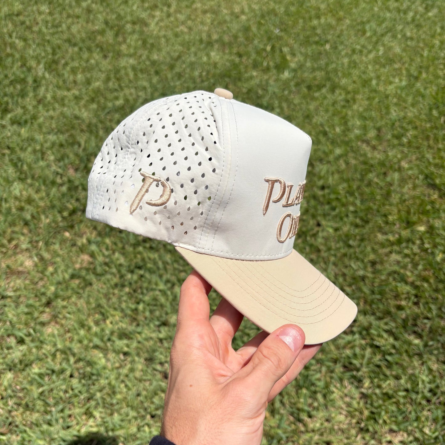 TWO-TONE HAT - BUNKER