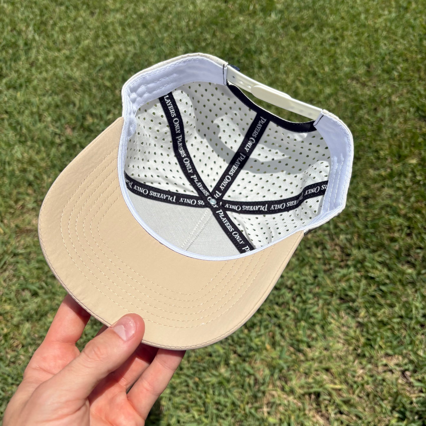 TWO-TONE HAT - BUNKER